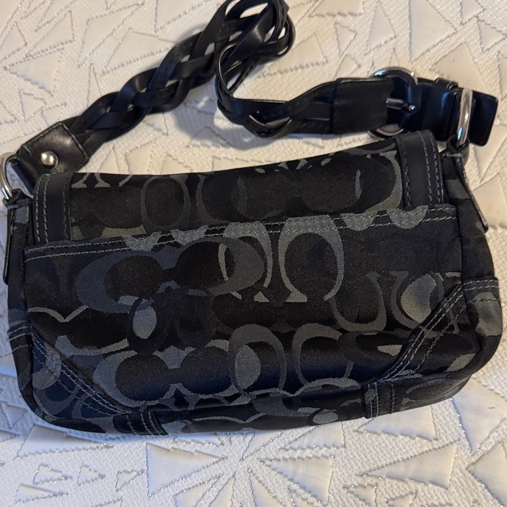 Coach Vintage Black and Gray Shoulder Bag with card case - Picture 3 of 12